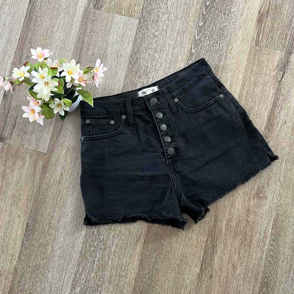 Madewell Black Button Front Cut Off Shorts Size 26